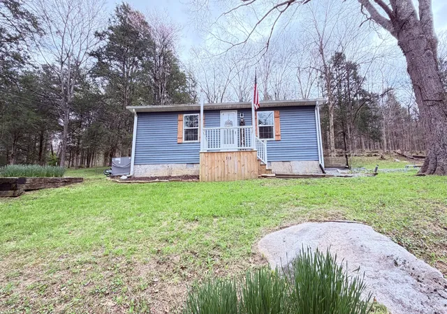 Homes for sale in Gainesboro, TN | 313 Ben Myers Ln, Gainesboro, TN 38562 | MLS# 3244528