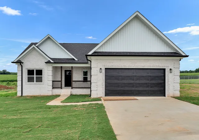 2nd image of 1380 Lanning Rd, Lawrenceburg, TN 38464 | MLS# 3244638