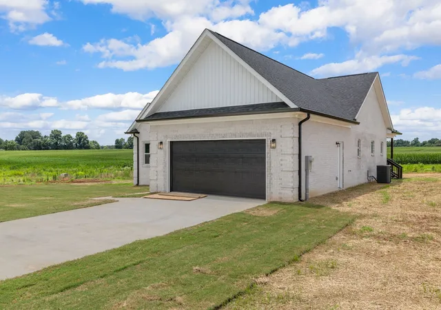 4th image of 1380 Lanning Rd, Lawrenceburg, TN 38464 | MLS# 3244638