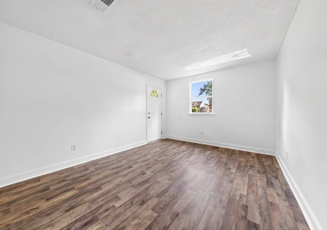 Photo 3 of Multi family home for sale at 202 Wheeler Ave, Nashville, TN 37211 | MLS# 3245827 | Listing updated on 2026-10-06
