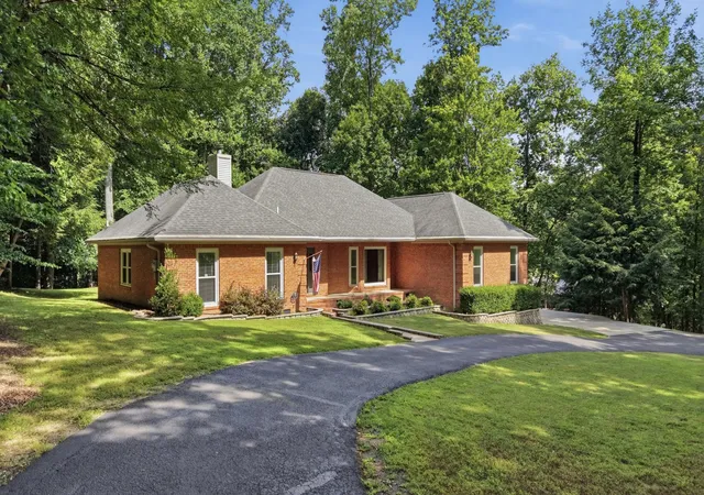Homes for sale in Manchester, TN | 419 Laurel Crown Rd, Manchester, TN 37355 | MLS# 3245033
