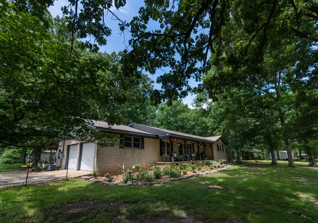 Homes for sale in Scotts Hill, TN | 7636 Liberty Rd, Scotts Hill, TN 38374 | MLS# 3244680