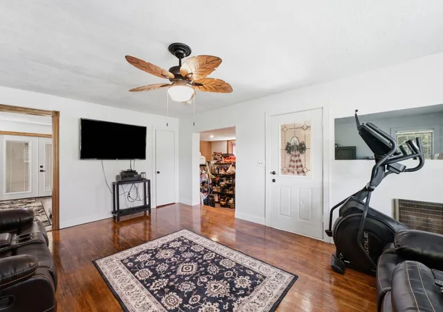 Single family home for sale at 198 Clearview Rd, Cottontown, TN 37048 | MLS# 3271977 | Listing updated on 2026-10-03