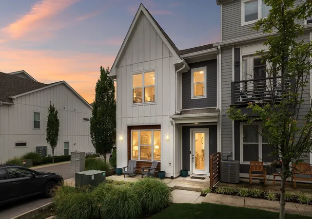 Photo 1 of Townhouse for sale at 700 James Ave #28, Nashville, TN 37209 | MLS# 3249029 | Listing updated on 2026-09-29