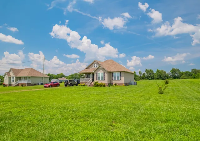 Homes for sale in Elora, TN | 282 Flintville School Rd, Elora, TN 37328 | MLS# 3260432