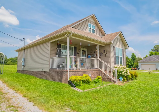 Homes for sale in Elora, TN | 282 Flintville School Rd, Elora, TN 37328 | MLS# 3260432