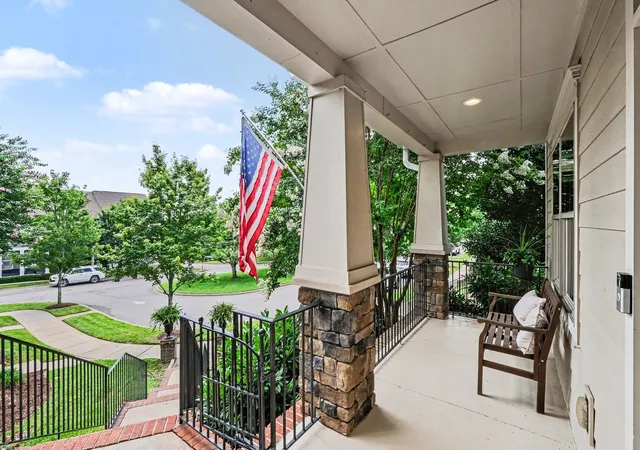 2nd image of 2405 Clare Park Dr, Franklin, TN 37069 | MLS# 3263387