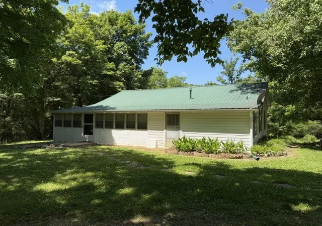 4th image of 335 Lane Branch Rd, Fayetteville, TN 37334 | MLS# 3244589
