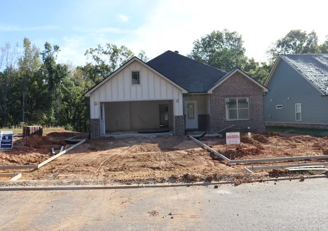 Single family home for sale at 597 Willow Park Dr, Clarksville, TN 37043 | MLS# 3245109
