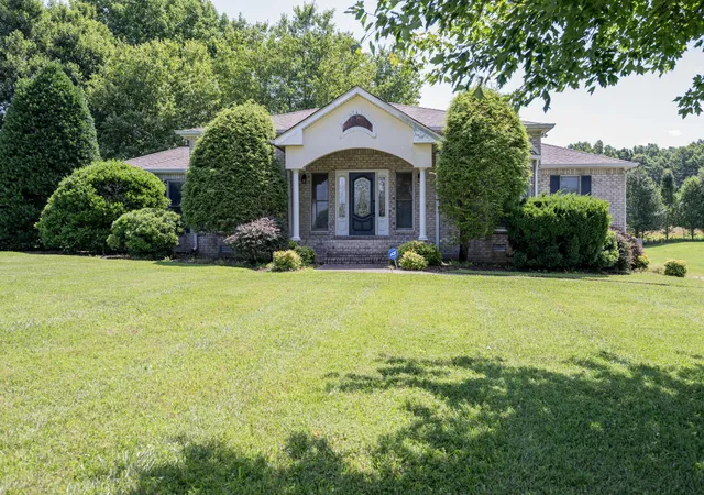 1st image of 205 Meadowlark Ct, Dickson, TN 37055 | MLS# 3244658