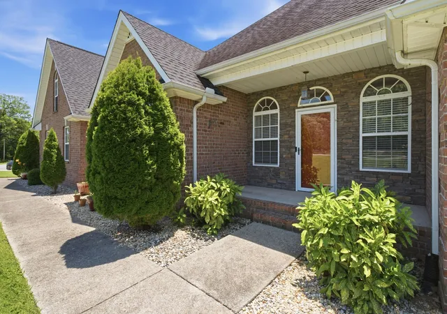 Homes for sale in Castalian Springs, TN | 465 Old 25 Loop, Castalian Springs, TN 37031 | MLS# 3246579