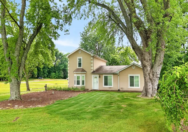 Homes for sale in Greenbrier, TN | 2544 S Mount Pleasant Rd, Greenbrier, TN 37073 | MLS# 3244990