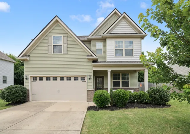 Homes for sale in Spring Hill, TN | 8015 Regiment Dr, Spring Hill, TN 37174 | MLS# 3252111