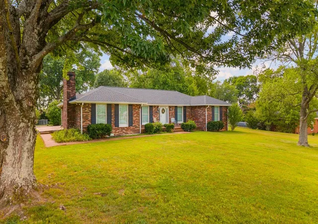 1st image of 226 Maple Hill Rd, Lebanon, TN 37087 | MLS# 3264019