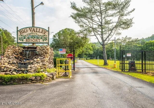 14th image of 159 Flamingo Circle, Townsend, TN 37882 | MLS# 3314620