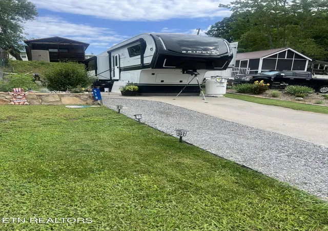 2nd image of 159 Flamingo Circle, Townsend, TN 37882 | MLS# 3314620