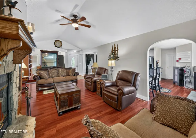 4th image of 1339 Jim Fain Rd, Sevierville, TN 37876 | MLS# 3304449