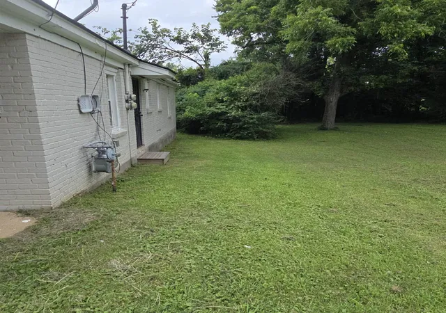 Photo 3 of Single family home for sale at 2982 Shannon Ave, Memphis, TN 38108 | MLS# 3527604 | Listing updated on 2026-08-27