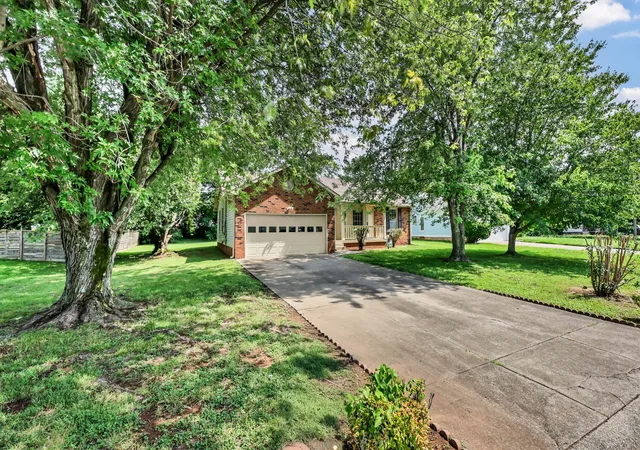 Homes for sale in Clarksville, TN | 3431 Chaney Ln, Clarksville, TN 37042 | MLS# 3272161