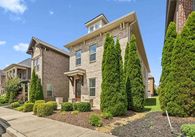 1st image of 151 Benjamin Ln, Hendersonville, TN 37075 | MLS# 3256135