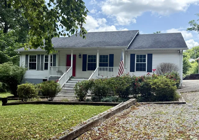 Homes for sale in Brush Creek, TN | 6 Mason Ln, Brush Creek, TN 38547 | MLS# 3244827