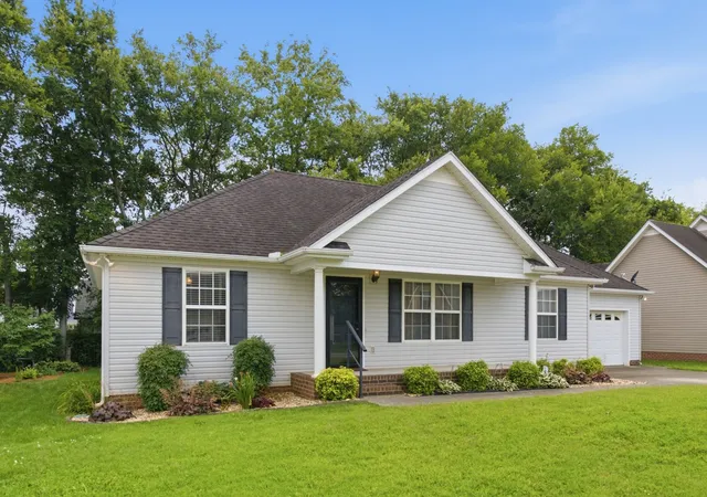 Homes for sale in Murfreesboro, TN | 2809 Waywood Dr, Murfreesboro, TN 37128 | MLS# 3244906