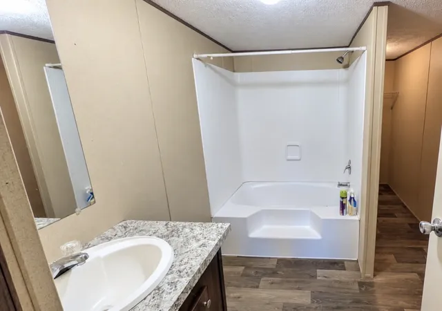 Photo 4 of Manufactured home for sale at 123 Washington Ave, Camden, TN 38320 | MLS# 3244855 | Listing updated on 2026-10-09
