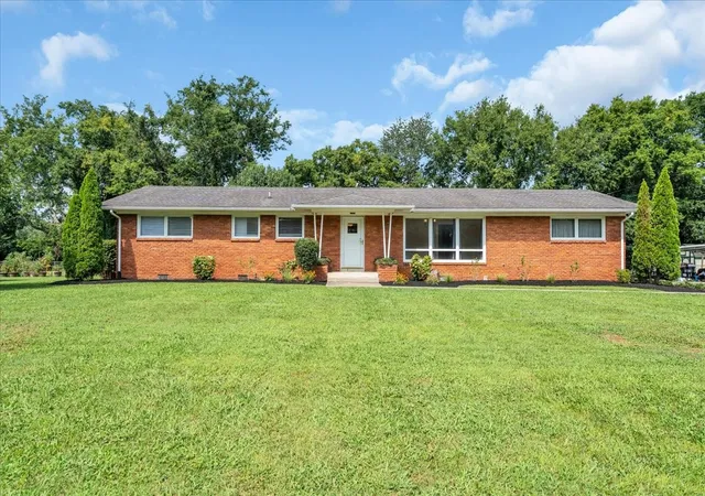 2nd image of 1014 Kirkwood Ave, Murfreesboro, TN 37130 | MLS# 3501347
