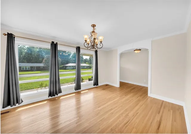 Photo 3 of Single family home for sale at 1014 Kirkwood Ave, Murfreesboro, TN 37130 | MLS# 3501347 | Listing updated on 2026-10-08