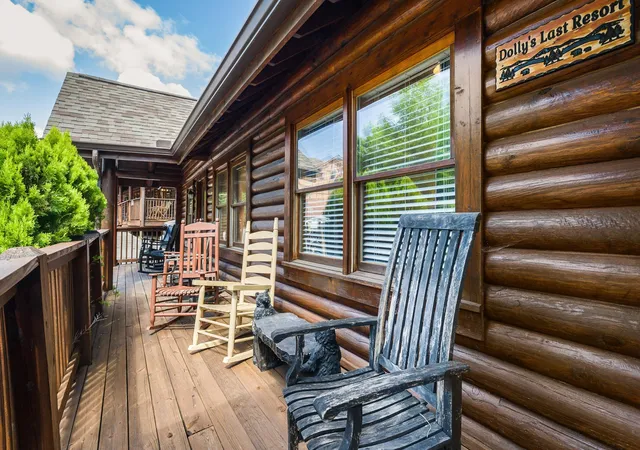 Homes for sale in Pigeon Forge, TN | 845 Golf View Blvd, Pigeon Forge, TN 37863 | MLS# 3265353