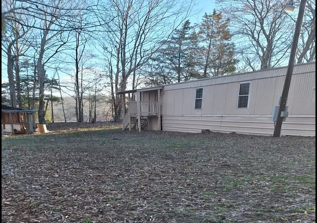 Homes for sale in Waverly, TN | 342 E Little Richland Rd, Waverly, TN 37185 | MLS# 3245674