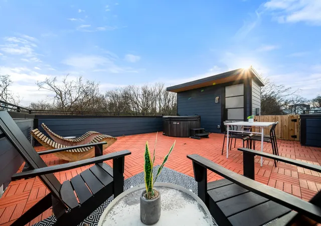 Photo 1 of Single family home for sale at 1923 Britt Pl #B, Nashville, TN 37208 | MLS# 3247806 | Listing updated on 2026-08-19