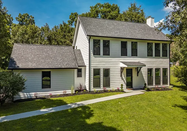 Photo 1 of Single family home for sale at 628 Vaughans Gap Rd, Spring Hill, TN 37174 | MLS# 3246896 | Listing updated on 2026-10-08