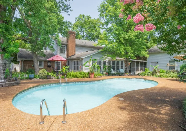1st image of 132 Clearlake Dr E, Nashville, TN 37217 | MLS# 3246425