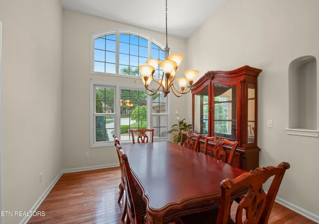 Photo 4 of Single family home for sale at 106 Mariners Dr, Crossville, TN 38558 | MLS# 3244987 | Listing updated on 2026-09-21