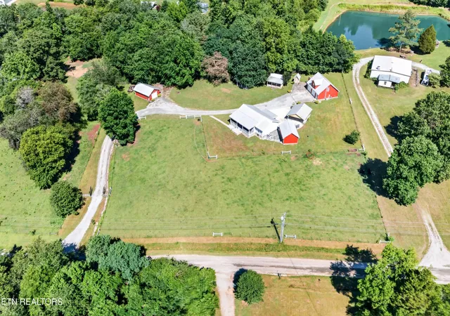 1st image of 105 Foothills Rd, Pikeville, TN 37367 | MLS# 3245021