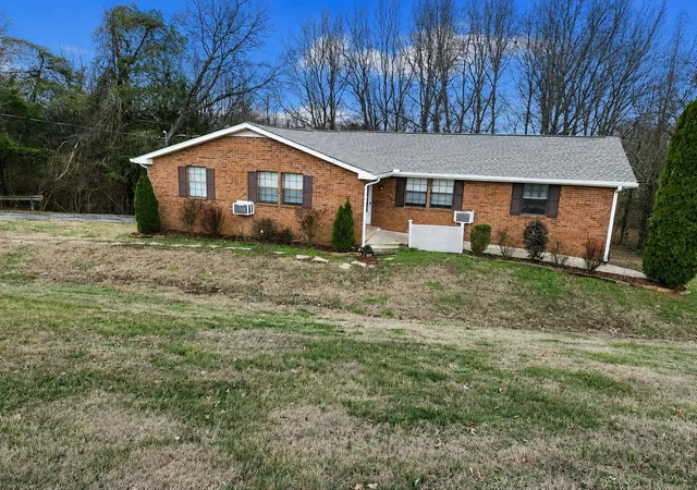 Photo 1 of Multi family home for sale at 698 Frankfort Dr, Hermitage, TN 37076 | MLS# 3245355 | Listing updated on 2026-10-19