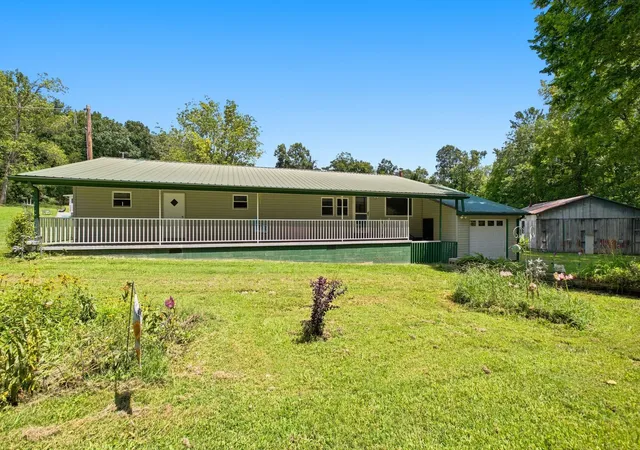 3rd image of 205 N Browns Ln, Portland, TN 37148 | MLS# 3288293