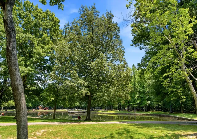 2nd image of 1906 Allenby Rd, Germantown, TN 38139
