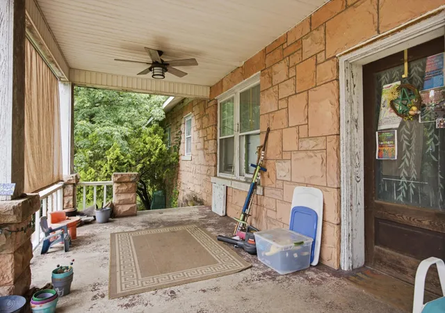Homes for sale in Signal Mountain, TN | 709 Signal Mountain Boulevard, Signal Mountain, TN 37377 | MLS# 3245129