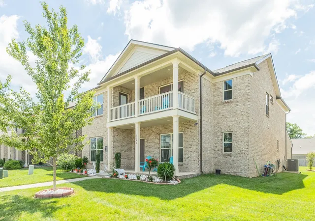Photo 3 of Single family home for sale at 1146 Carlisle Pl, Mount Juliet, TN 37122 | MLS# 3246075 | Listing updated on 2026-08-20