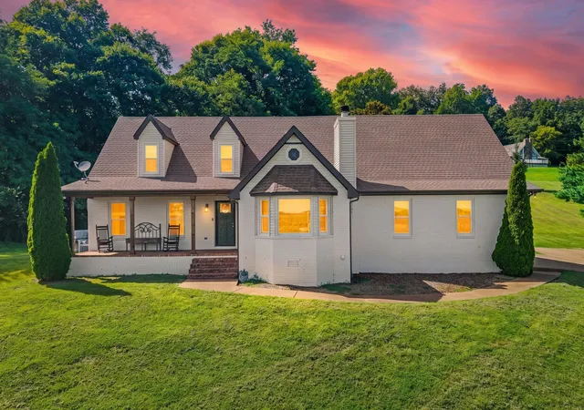 Homes for sale in Lewisburg, TN | 900 Dories Ln, Lewisburg, TN 37091 | MLS# 3261436