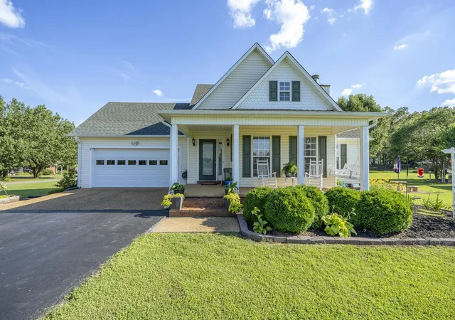 Homes for sale in Savannah, TN | 15 Jh Winborn Ln, Savannah, TN 38372 | MLS# 3245265
