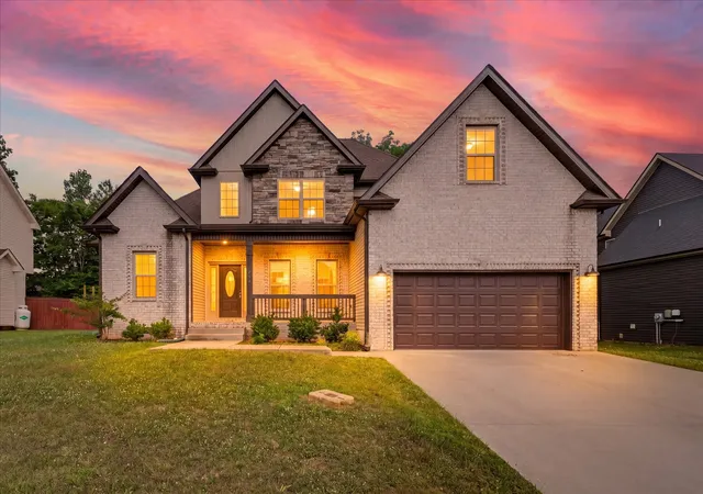Single family home for sale at 404 Glenstone Springs Dr, Clarksville, TN 37043 | MLS# 3246134