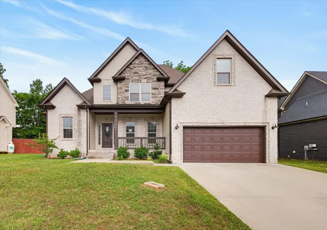 Photo 1 of Single family home for sale at 404 Glenstone Springs Dr, Clarksville, TN 37043 | MLS# 3246134 | Listing updated on 2026-09-23