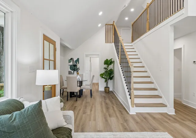 Photo 3 of Single family home for sale at 736 Carlyle Pl, Nashville, TN 37211 | MLS# 3245453 | Listing updated on 2026-08-28