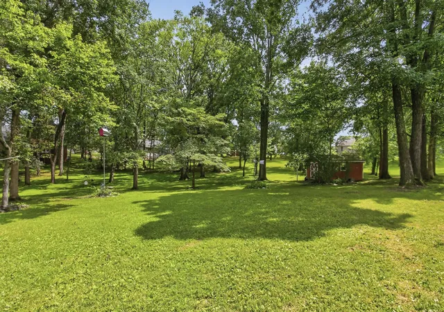 Photo 2 of Single family home for sale at 206 Allers Dr, White House, TN 37188 | MLS# 3245423 | Listing updated on 2026-09-29