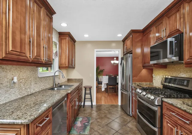 Photo 4 of Single family home for sale at 206 Allers Dr, White House, TN 37188 | MLS# 3245423 | Listing updated on 2026-09-29