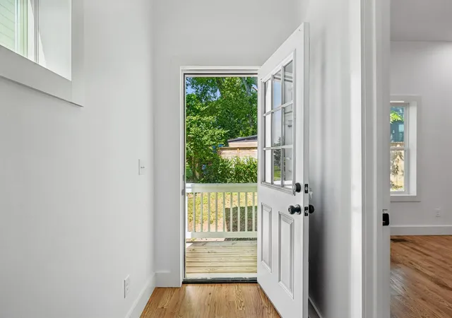 Photo 4 of Townhouse for sale at 2409a 14th Avenue N, Nashville, TN 37208 | MLS# 3245445 | Listing updated on 2026-09-16