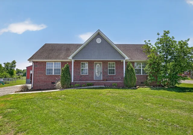 Homes for sale in Castalian Springs, TN | 1014 Spire Way Dr, Castalian Springs, TN 37031 | MLS# 3245592